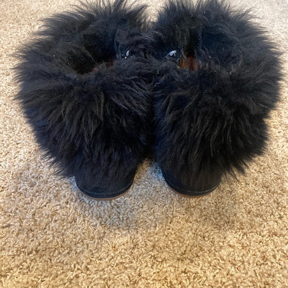 UGG Australia "Antoine" Fur Sneaker Boots # 1019110 - Picture 3 of 13